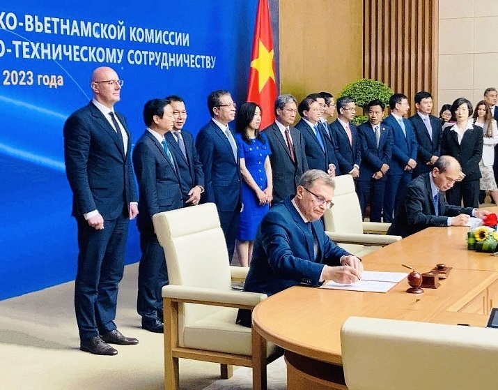 РАН подписала соглашение с Вьетнамской академией наук и технологий
